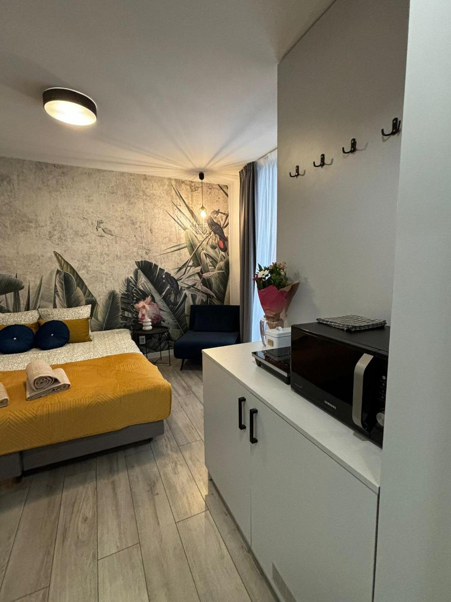 Wow! Paradise Aparthotel Krakow Dış mekan fotoğraf